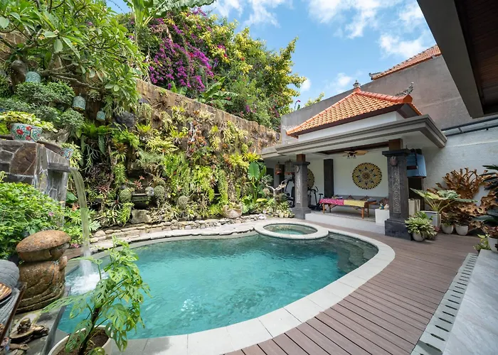 Проживание в семье Puri Mayapada Bali Нуса-Дуа